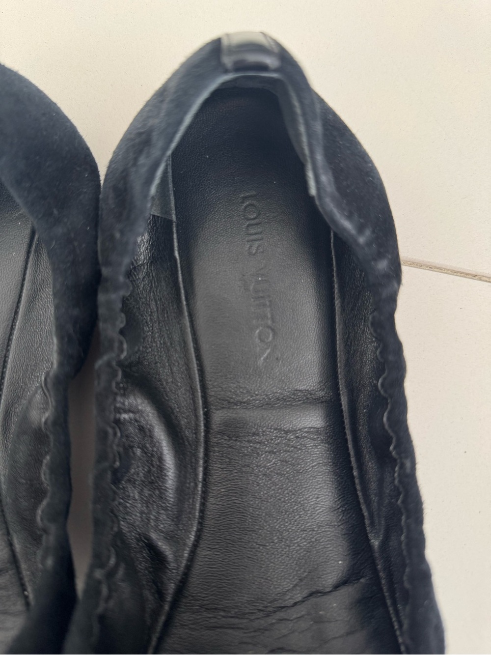 Louis Vuitton Suede Ballet Flats - Picture 4 of 5